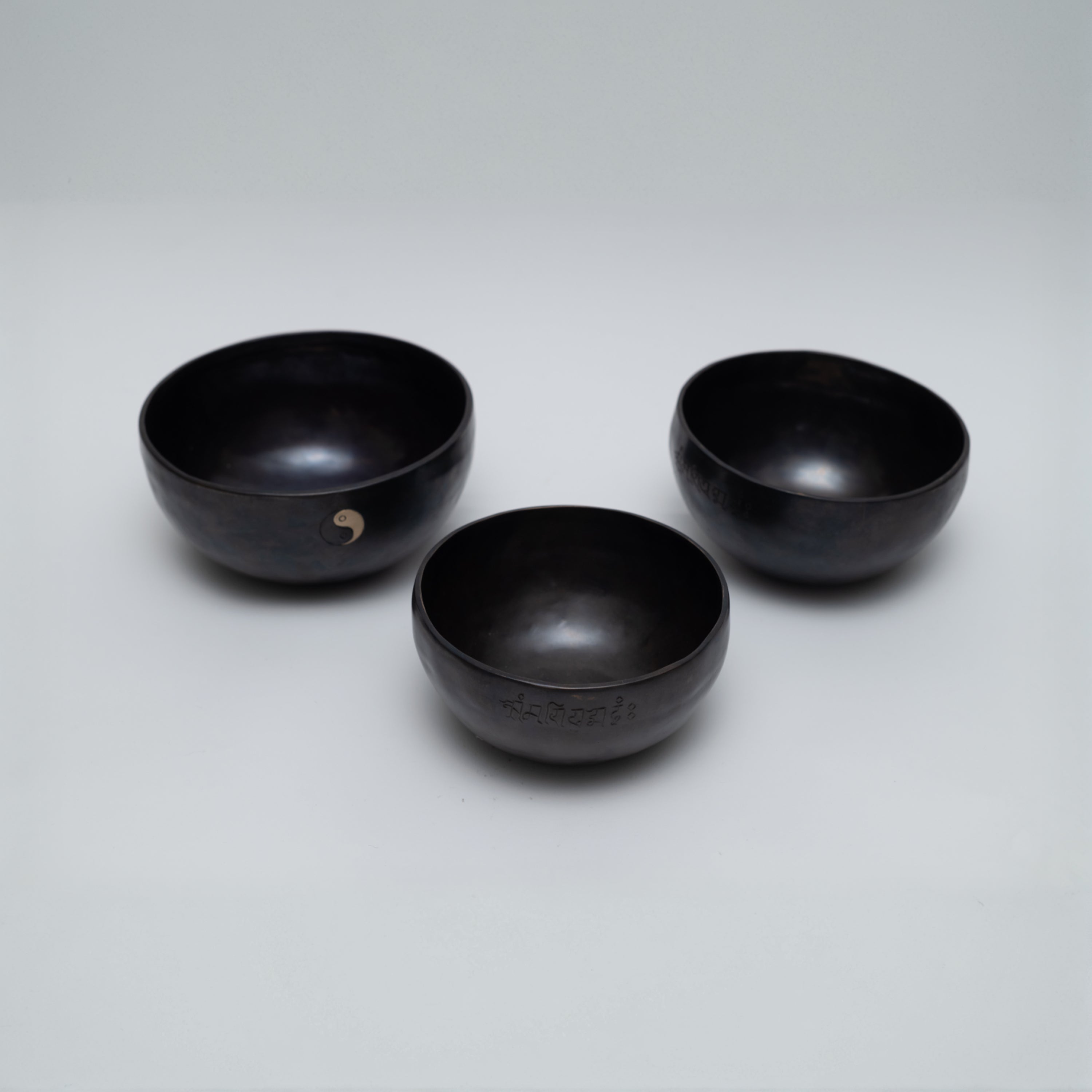 Singing Bowl - Ying Yang Black image 9