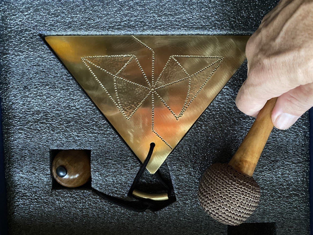 Sonic Pyramid - Medium image 0